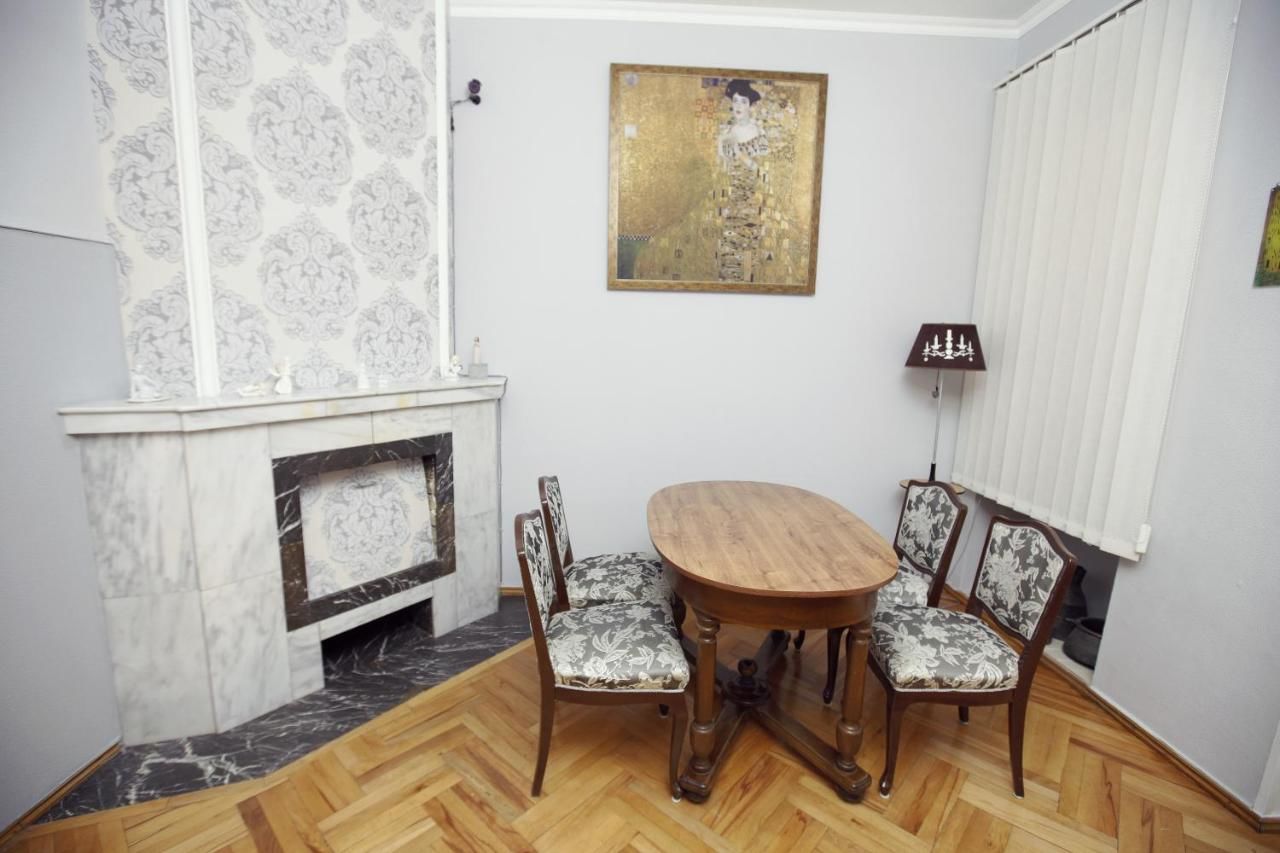 Отель Silver Hotel Тбилиси-14