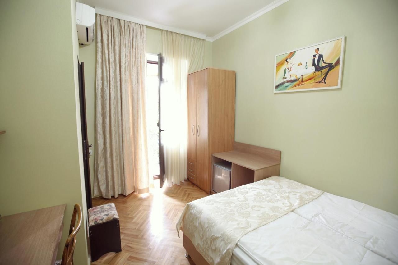 Отель Silver Hotel Тбилиси-18