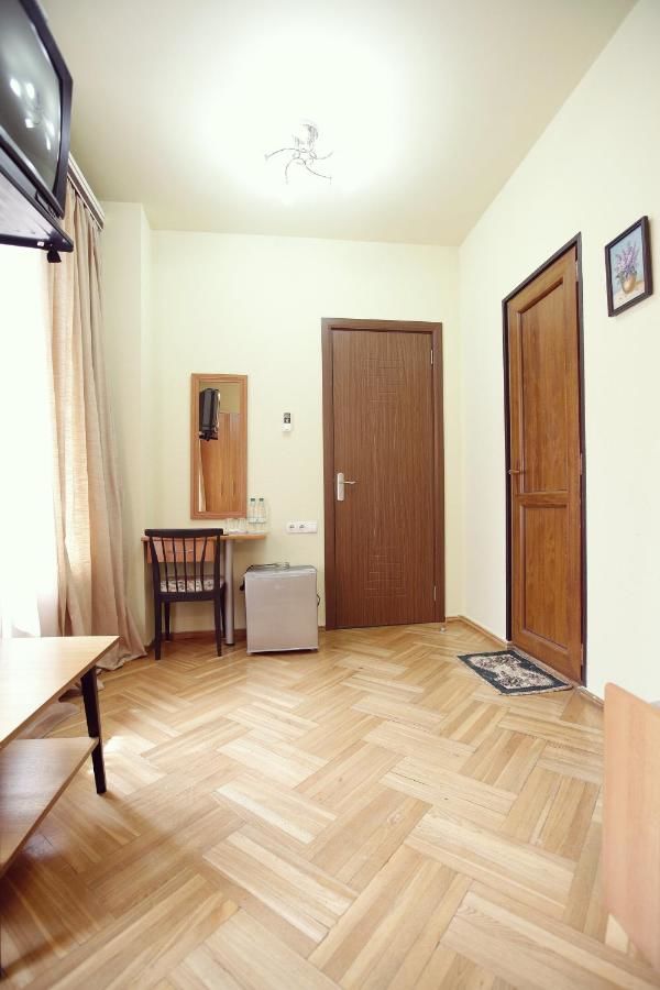 Отель Silver Hotel Тбилиси-30