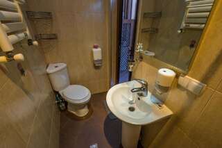 Отель Silver Hotel Тбилиси Семейный номер-3
